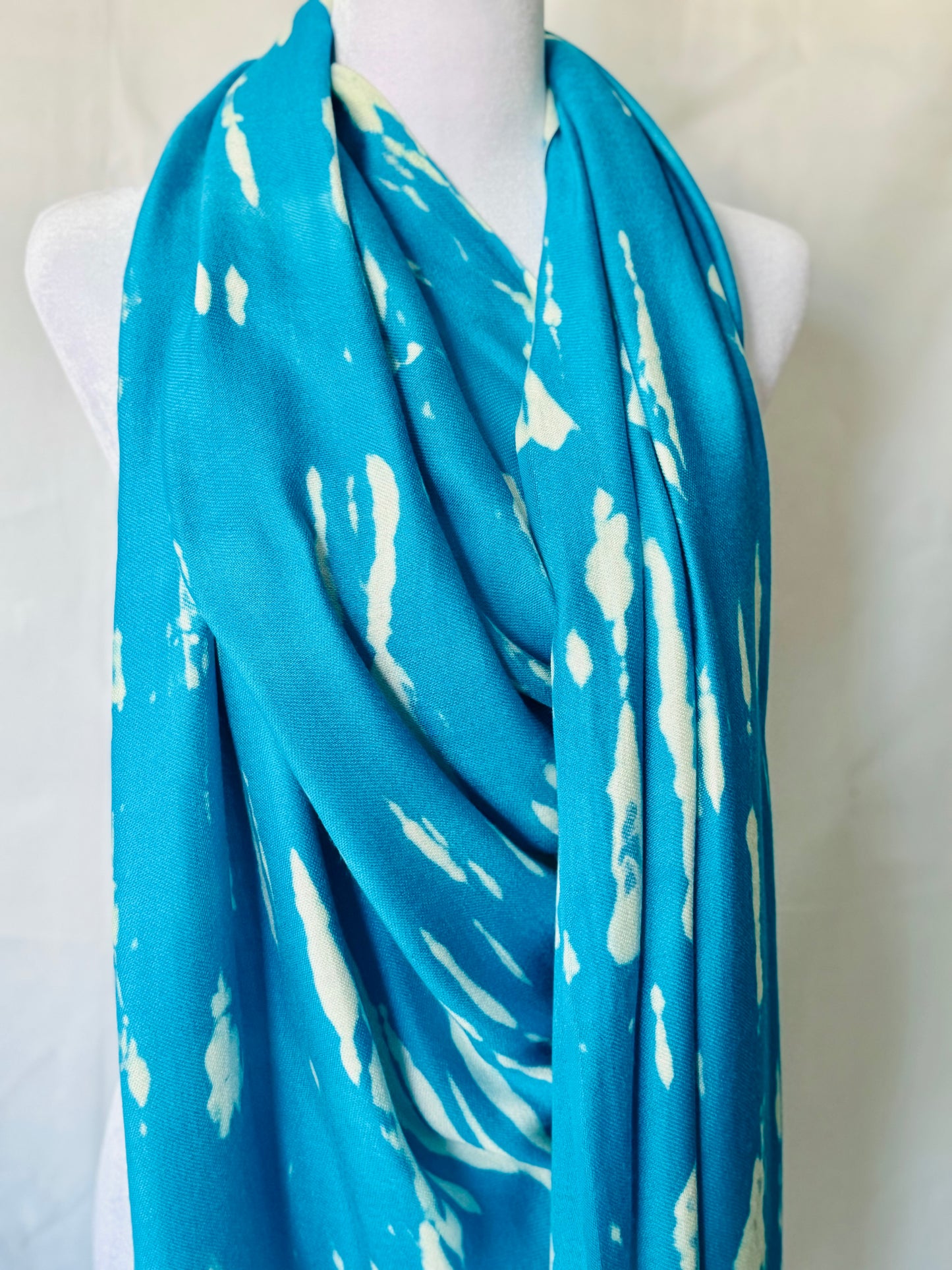 Turquoise Streaks Pashmina Hijab