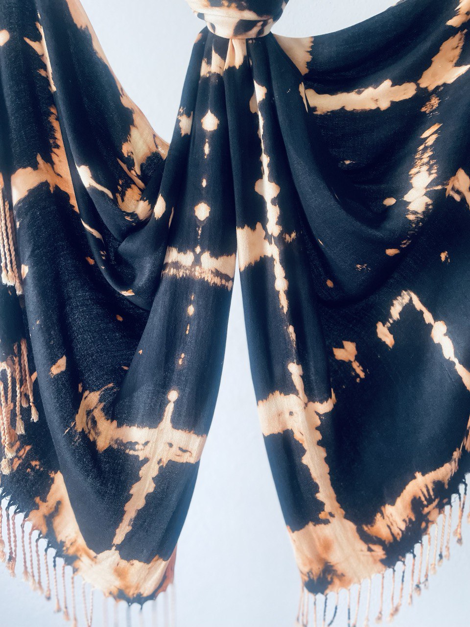 Black Abstract Plaid Pashmina Hijab